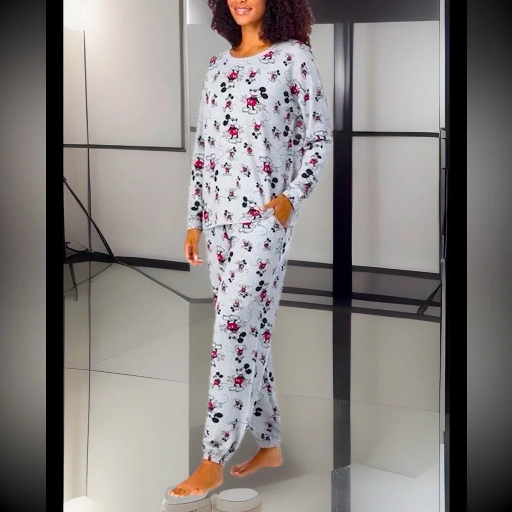 Disney WarnerBrothrs Rayon 2Pc Mickey Mouse LS Top  & Pocket Pant lounge Outfit - Picture 4 of 16